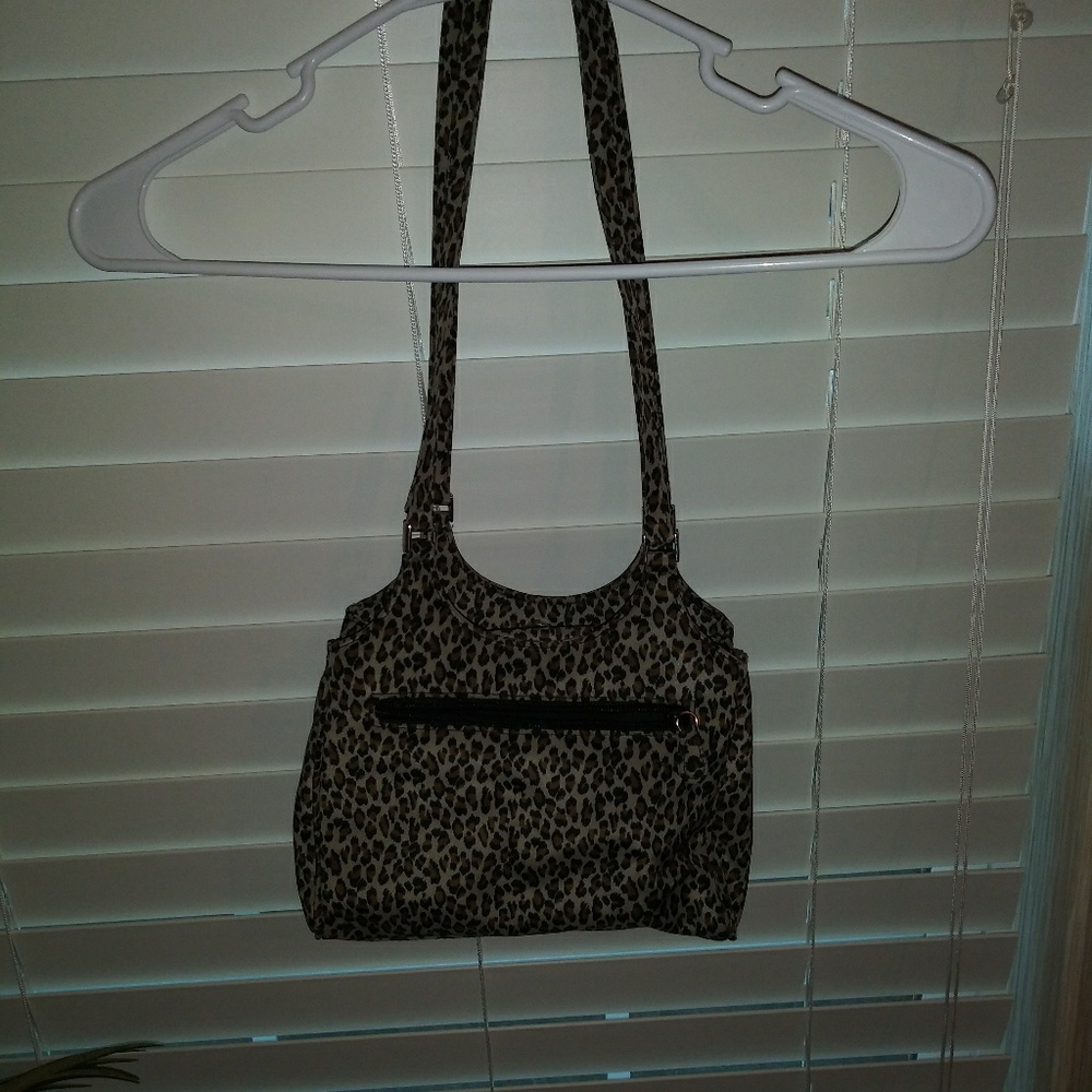 Purse - Picture 2 of 3